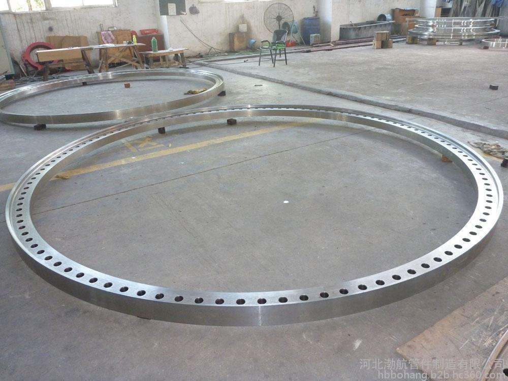 Large Diameter Flange Introduction