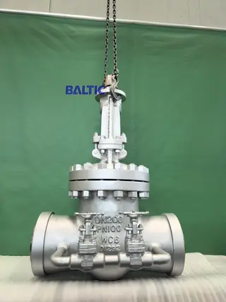 Special-Length DIN Gate Valve with Bypass, Butt Welded Ends