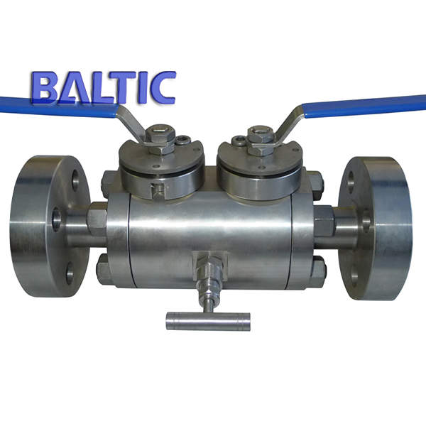 Class 2500 DBB Ball Valve, 3-PC, A182 F304, 3/4 x 1/2 Inch, RTJ