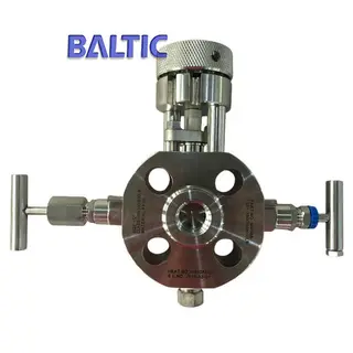 ASME B16.34 Monoflange DBB Valve, A182 F316L, 1/2IN, 600 LB, RF+NPT