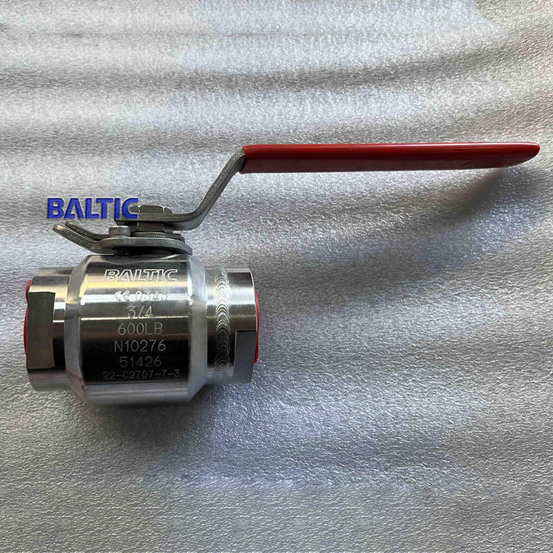 3PC Side Entry Ball Valve, UNS N10276, 3/4 IN, 600 LB, SW