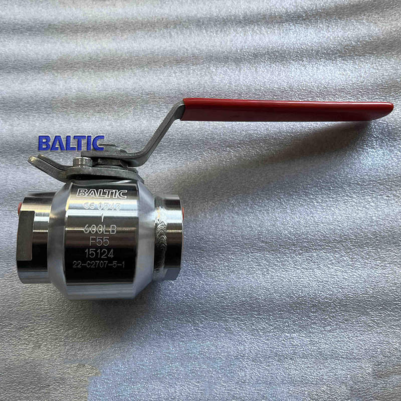 608 Sw ASTM A216 WCB Threaded Ball Valve, 1 Inch, 2000 PSI, NPT - Baltic