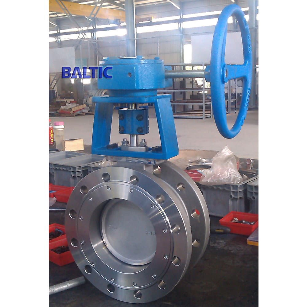 Double Flanged Butterfly Valve, API 609, CF8M, 6 IN, 150 LB