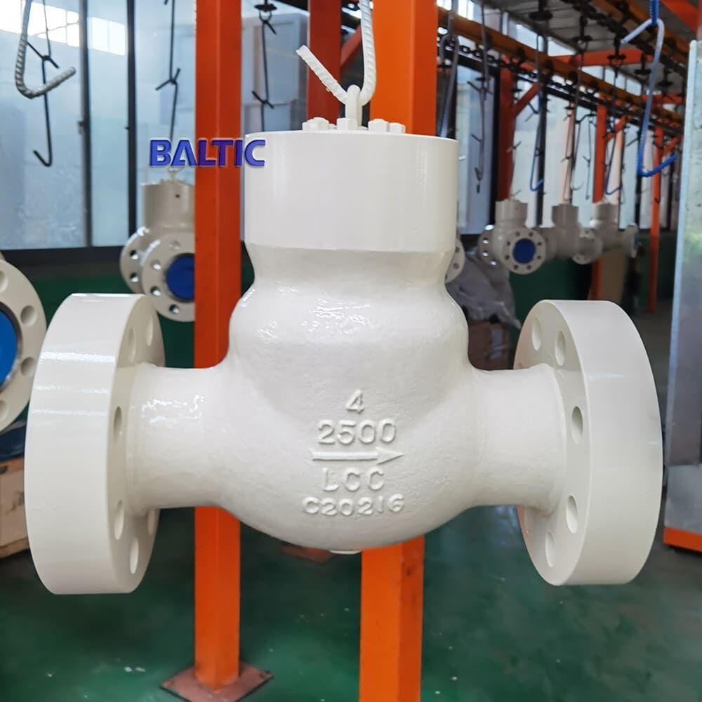 ASTM A352 LCC Swing Check Valve, BS 1868, 4 IN, 2500 LB, PSB