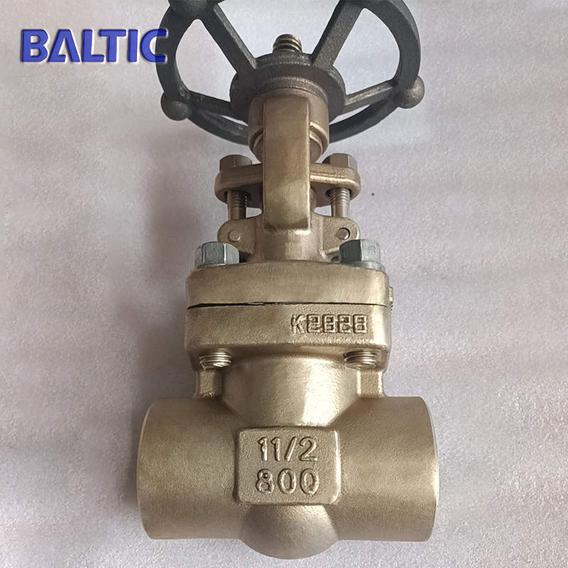 ASTM B150 C63200 Gate Valve, 1-1/2 IN, CL800, API 602, NPT