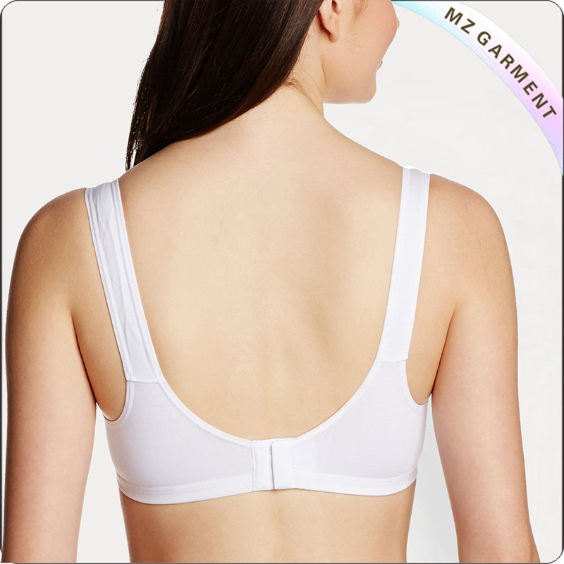 Lady White Athletic Crop Top