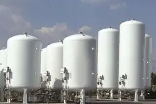 Liquid Oxygen vs. Regular Oxygen Storage Tanks