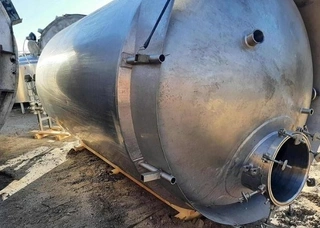 Guide to Vacuum Tanks: Design, Applications & Selection