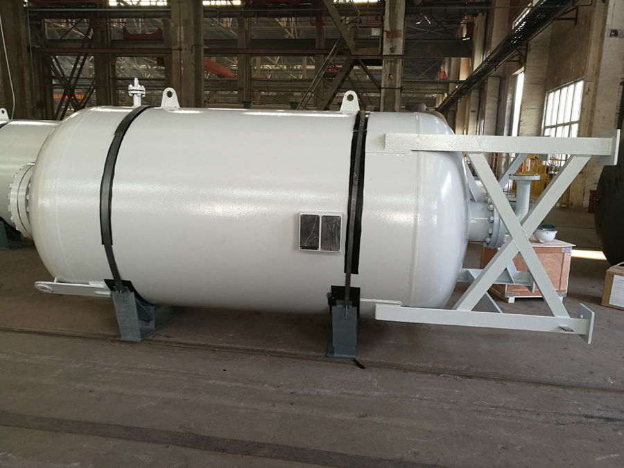 Bladder Surge Vessel