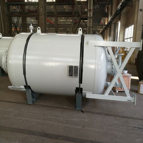 Bladder Surge Vessel, ASME SA516M 485, ASME SA36, 5.0 MPa