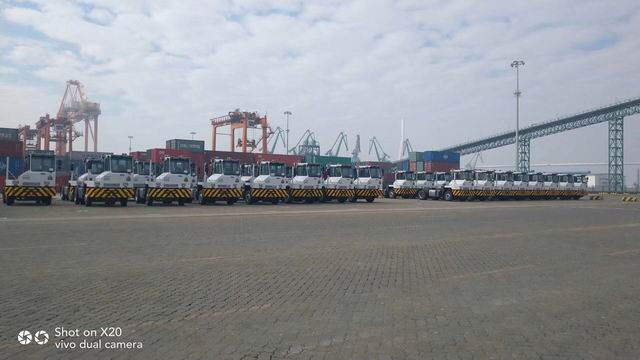31 Sinotruk terminal tractors delivered to customers in bulk