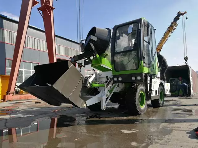 2-self-feeding-mixer-trucks-are-ready-to-be-delivered-truck.jpg