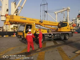 Truck cranes are ready for shipment to Philippines