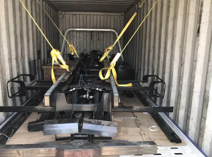 a-truck-flatbed-made-by-justsun-was-shipped-to-taiwan-3