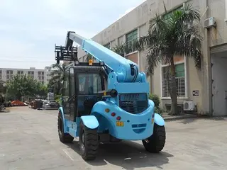 Telescopic Forklift, 3.5 Ton, Curb Weight 9000 KG, Capacity 3500 KG