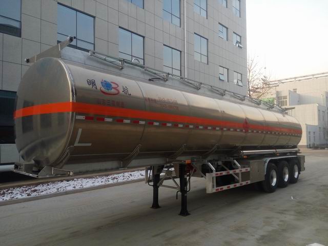 Aluminum Tank Trailer, Tri-Axle, Load 50000kg, GVW 60000kg, THK 6mm