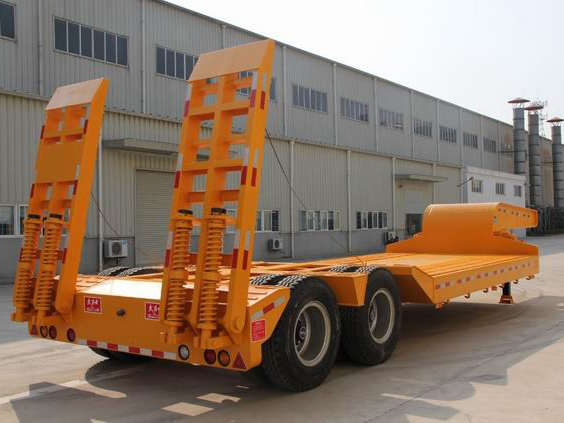 Lowboy Trailer, GVWR 49450 kg, Payload 40000 kg