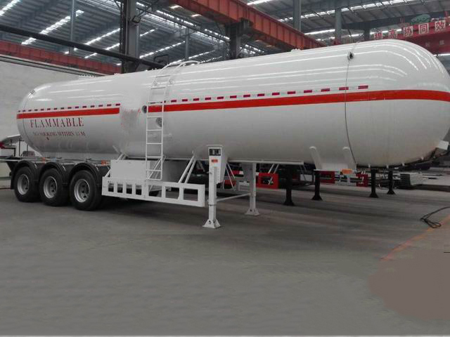 LPG Tanker Trailer, 58.1 m3, Tri Axle, 41915kg