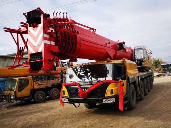 Crane Truck, Total Weight 24 Ton, Max Speed 95KM/H