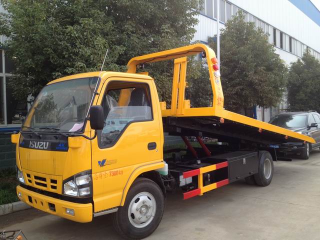 Integrated Tow Truck, Wrecker Truck, GVWR 7.3 Ton, Winch 40 kN