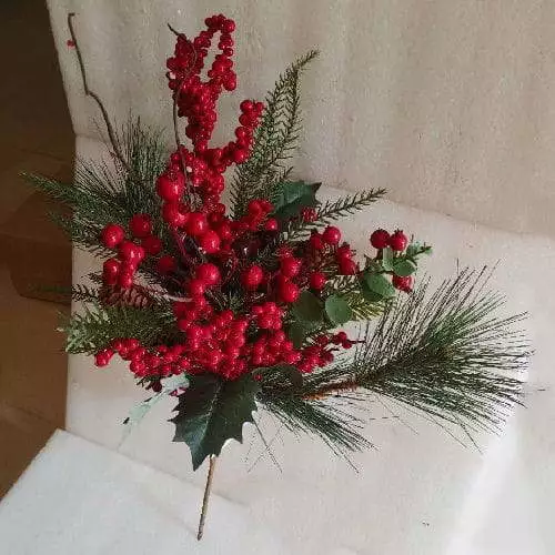 Christmas Ormament Pine Cones Red Berry Pine Green Leaves Branches, 48 CM