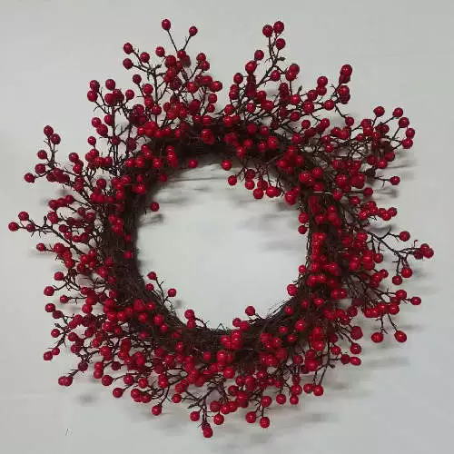 Christmas Red Berries Wreath, 50 CM