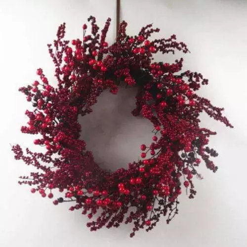 Red Berries Christmas Wreath Decor