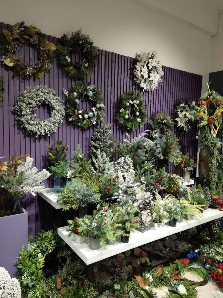 The Many Benefits of Using Artificial Plants The Many Benefits of Using Artificial Plants