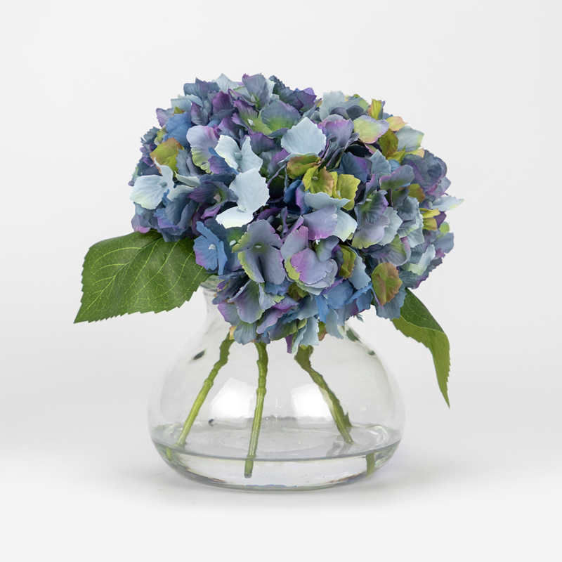 Silk Hydrangea Flower in Glass Vase, 23 CM, 4 Heads