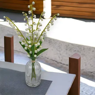 Why Choose Artificial Plants?