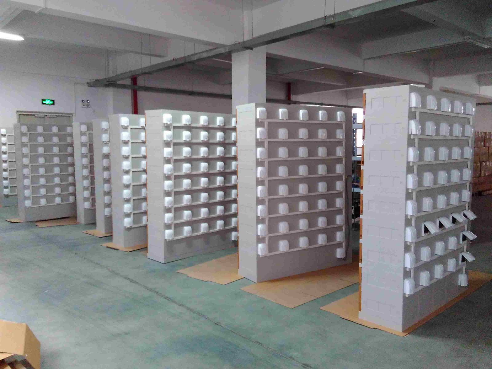 TOPPLA Charging Locker
