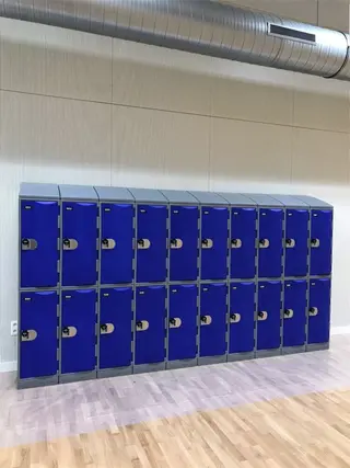 Toppla’s Swimming Pool Lockers