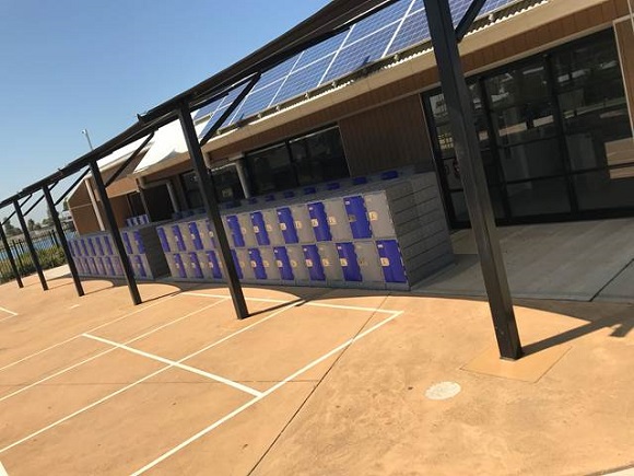 Toppla Lockers
