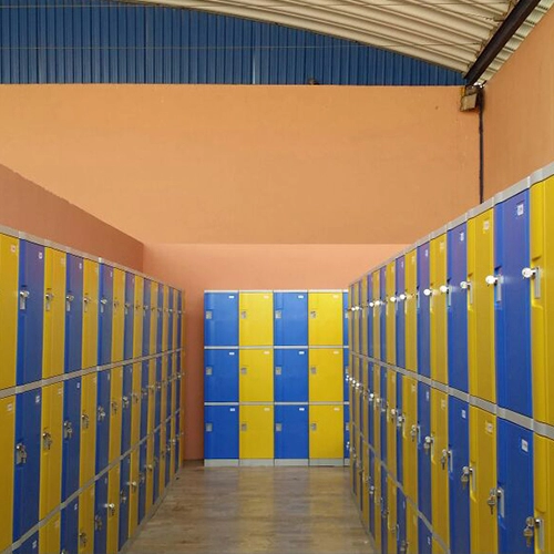 abs-plastic-locker-t-382m-triple-tiers-flexible-configurations-installation-in-factory.jpg