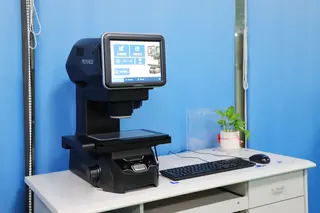 High-precision automatic image measuring instrument