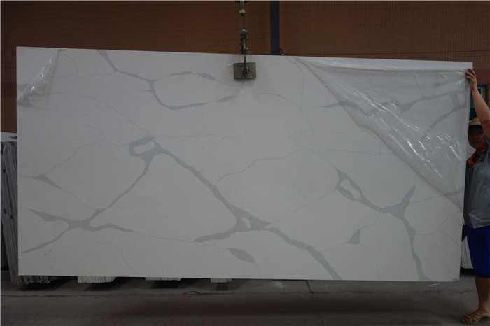Calacatta White Quartz Slab
