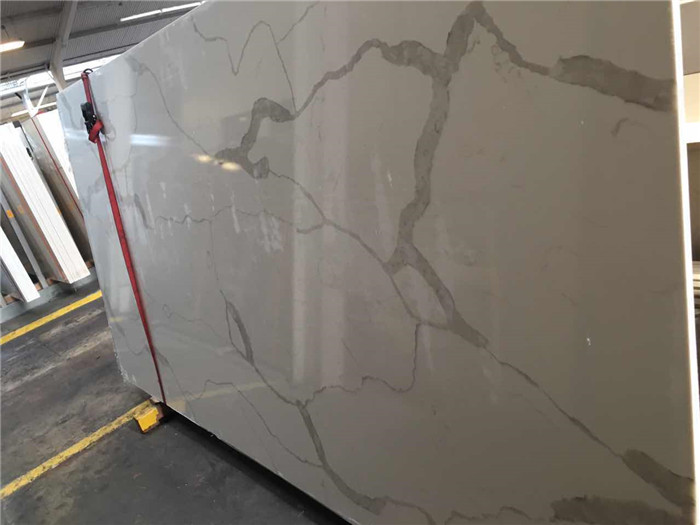 Calacatta White Quartz Slab