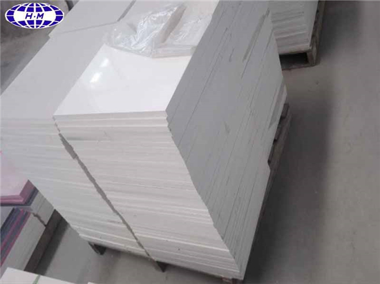 Pure White Engineered Quartz Stone Wall or Floor Tiles, 24 X 24 MM