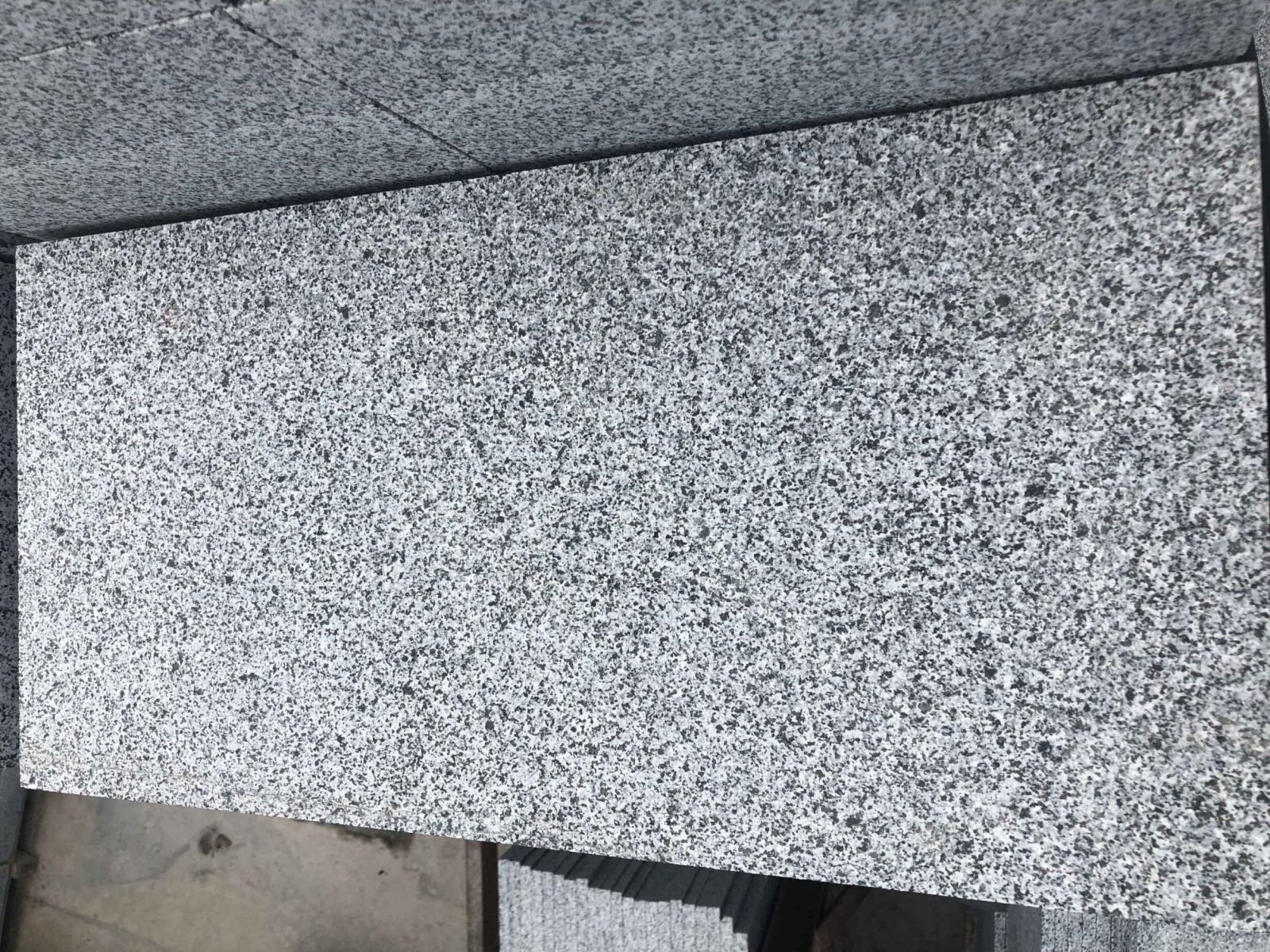 Flamed G654 Slabs, Dark Grey G654 Granite Slabs