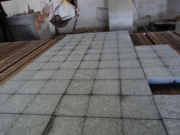 G654 Granite Stepping Stones, Dark Grey Flamed Granite