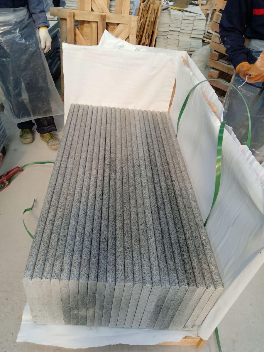 Padang Light Granite Riser