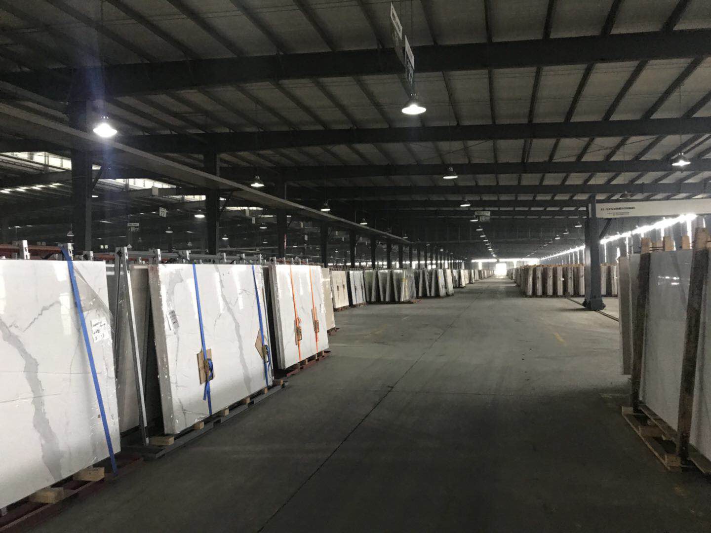 China Polished Glazed Arabescato Marble Porcelain Tiles