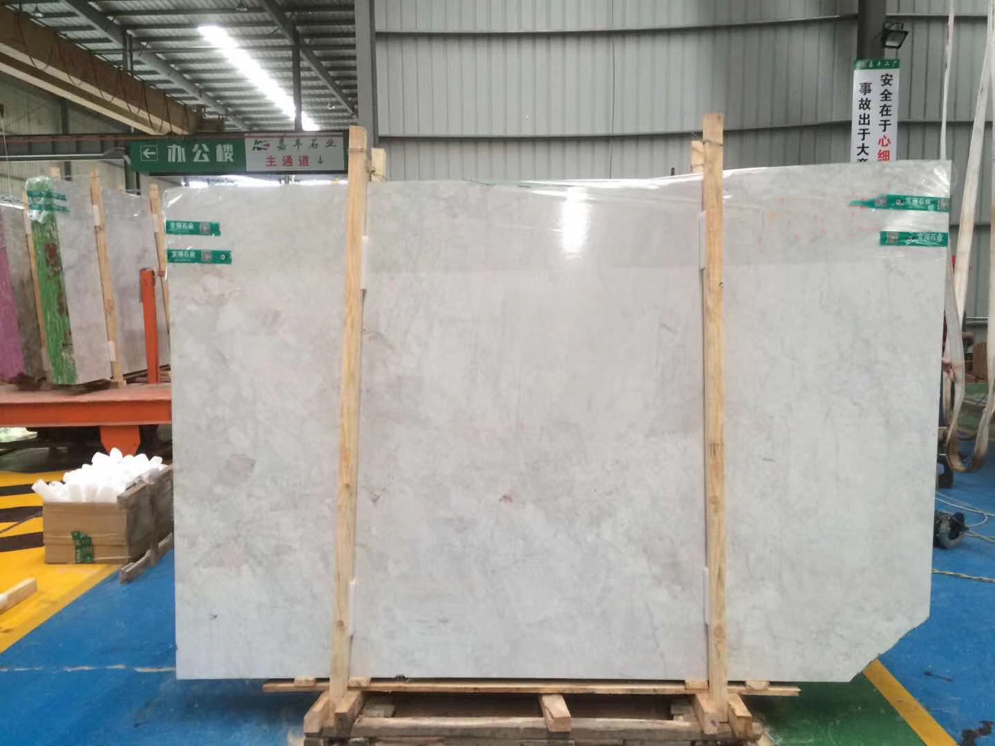 Elegant White Marble Slabs, Elegant White Marble Tiles
