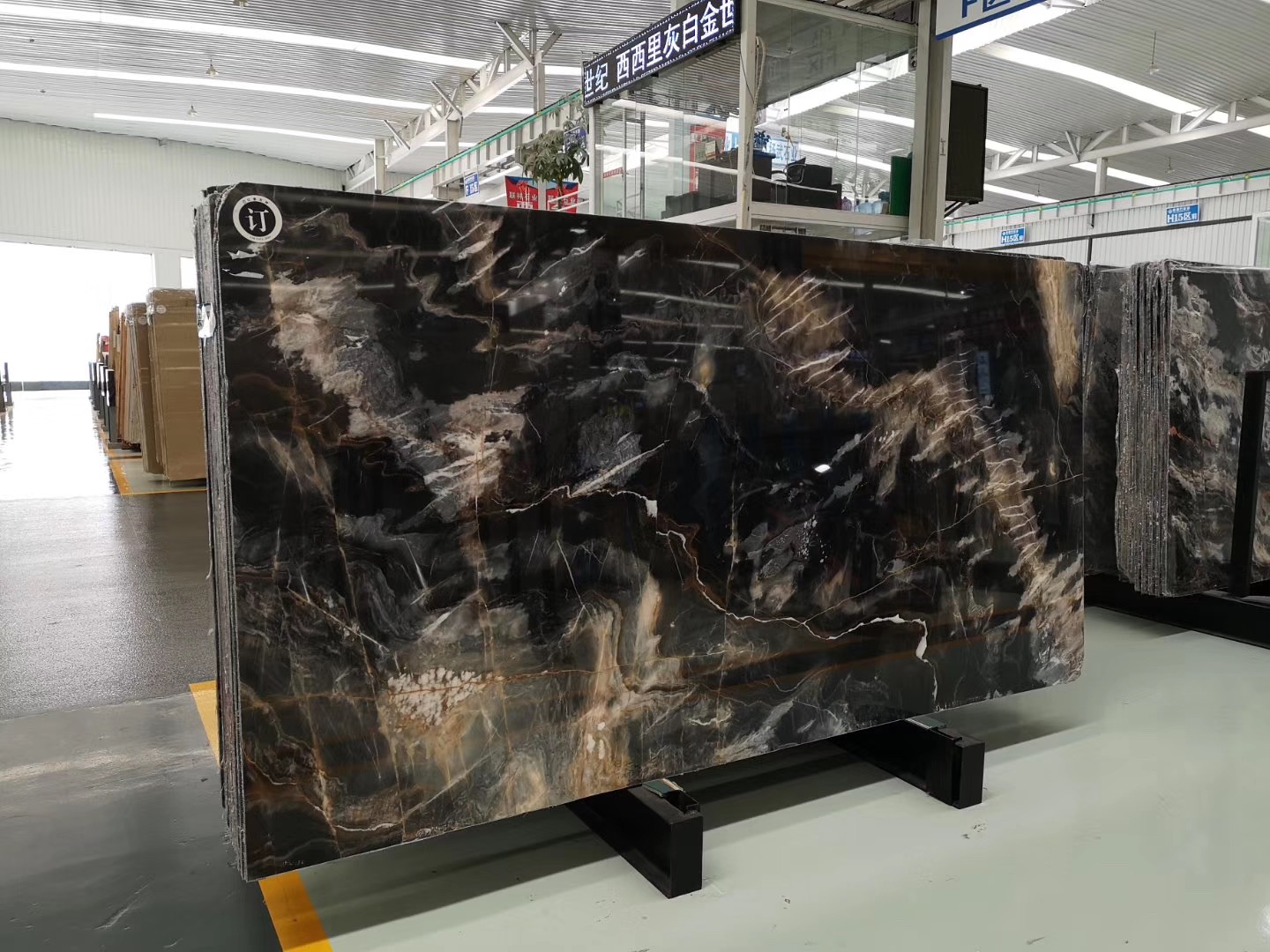 Gorgeous Veins Black Marble Slabs, Black & White Marble Tiles