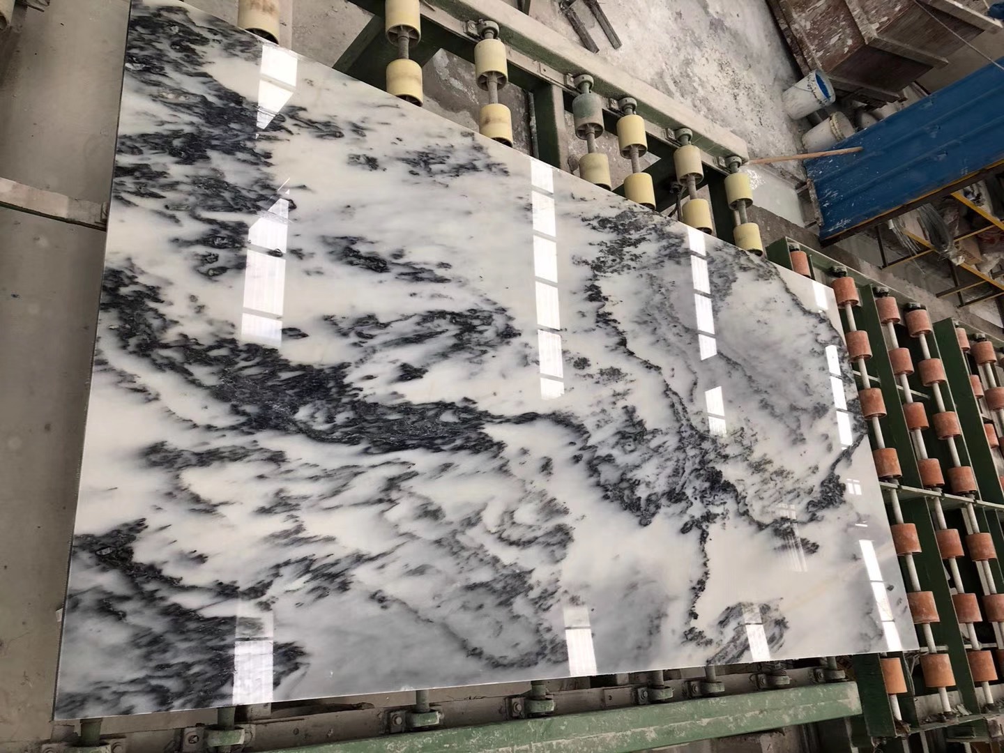Ink Landscaping White Marble Slabs, Tiles