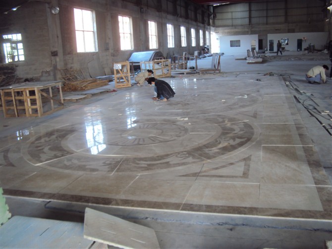 Large Marble Pattern Floor Design