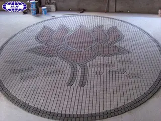Natural Granite Stone Mosaic Pattern, Flower Paving Stone On Mesh