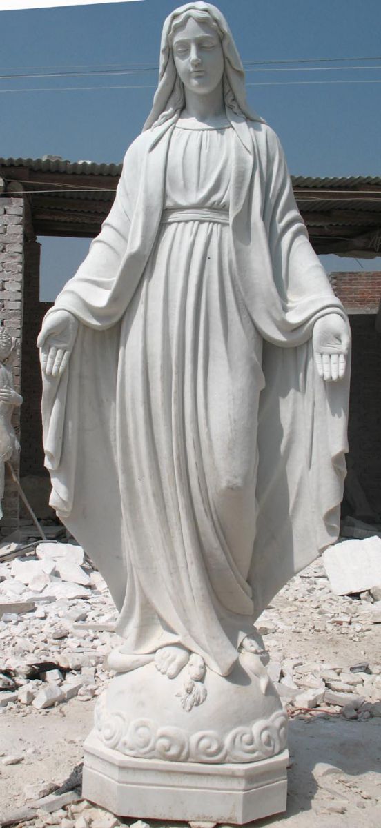 Marble Christus Statue