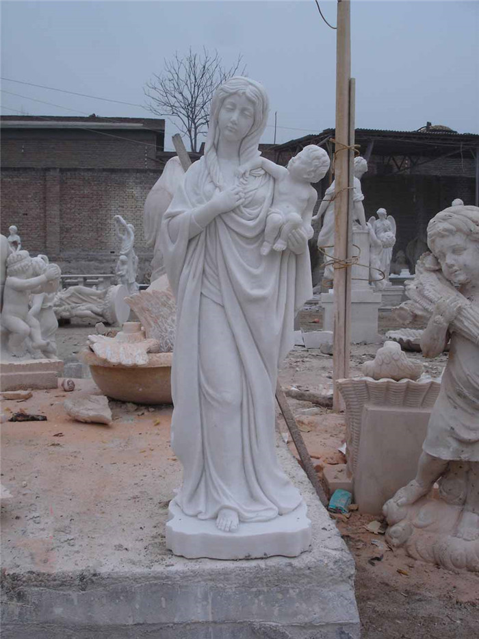 Marble Christus Statue