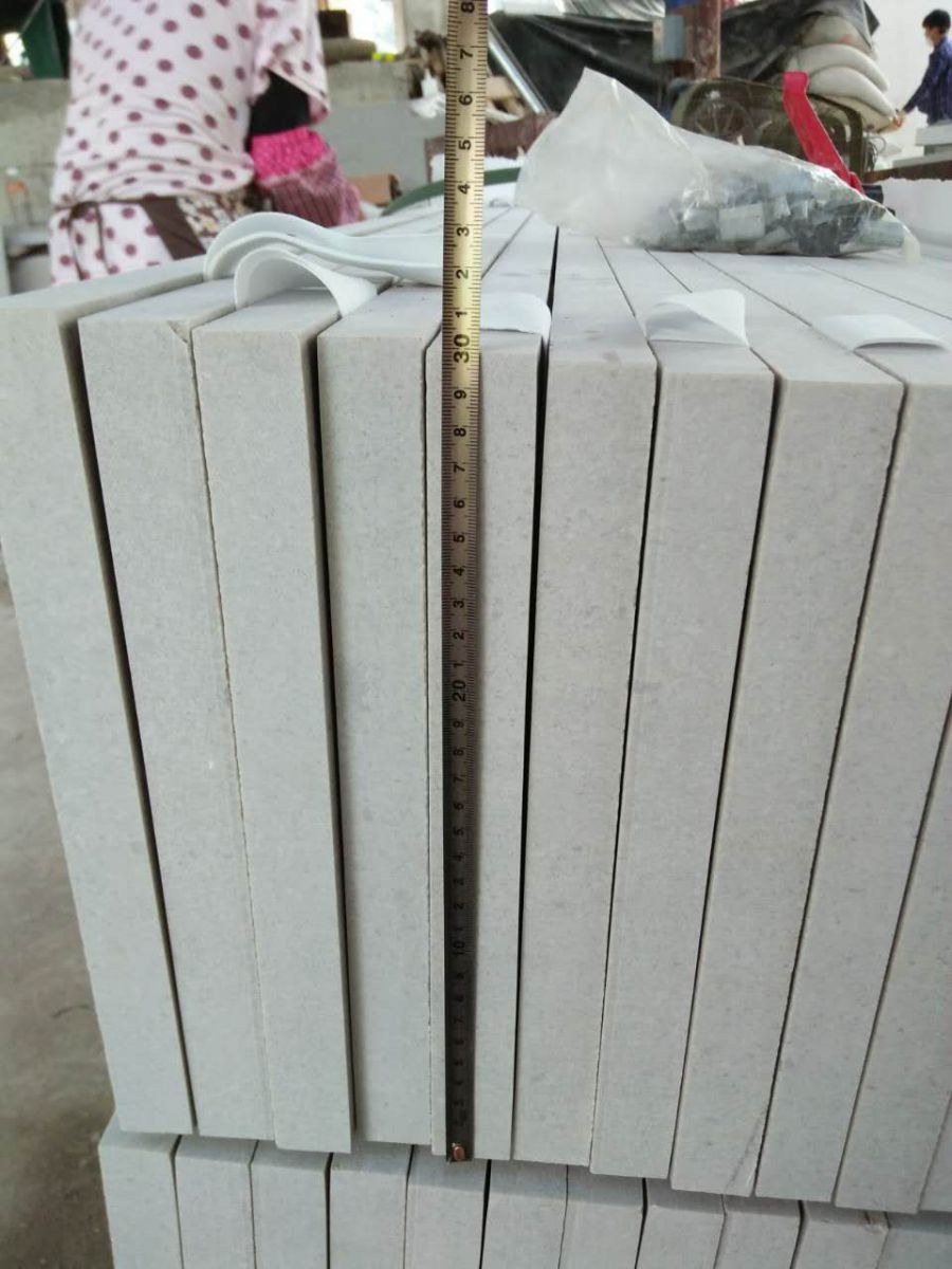 grey-marble-stair-treads-and-risers-detail-1.jpg